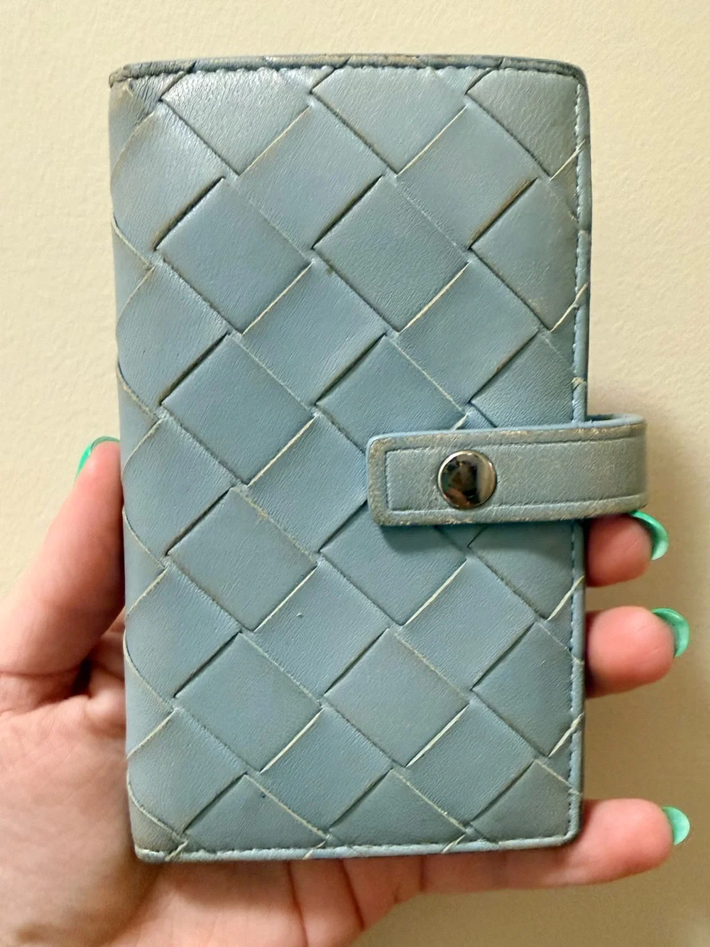 *Rare* Bottega Veneta - Authentic Key Holder